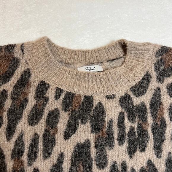 Rails Crewneck Lana Leopard Print Sweater Size X-Small Boho Animal Cozy Neutral - Picture 5 of 9